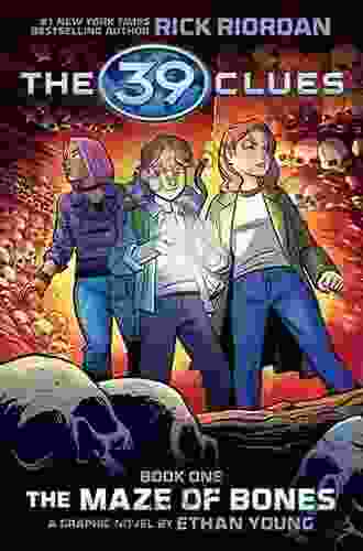 39 Clues: The Maze Of Bones: A Graphic Novel (39 Clues Graphic Novel #1) (The 39 Clues)